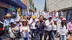 Enrique Vargas apoyará para que Coyotepec tenga universidad