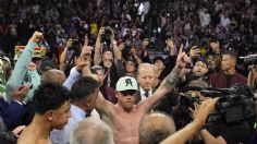 Canelo logra el triunfo contra Munguía y se queda con los cuatro cinturones