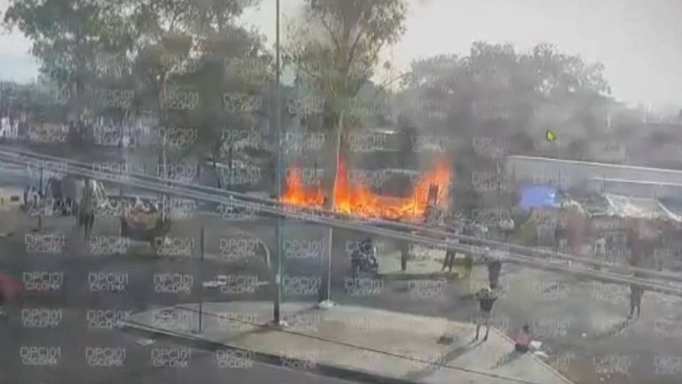 El incendio se registró en calles de la GAM.