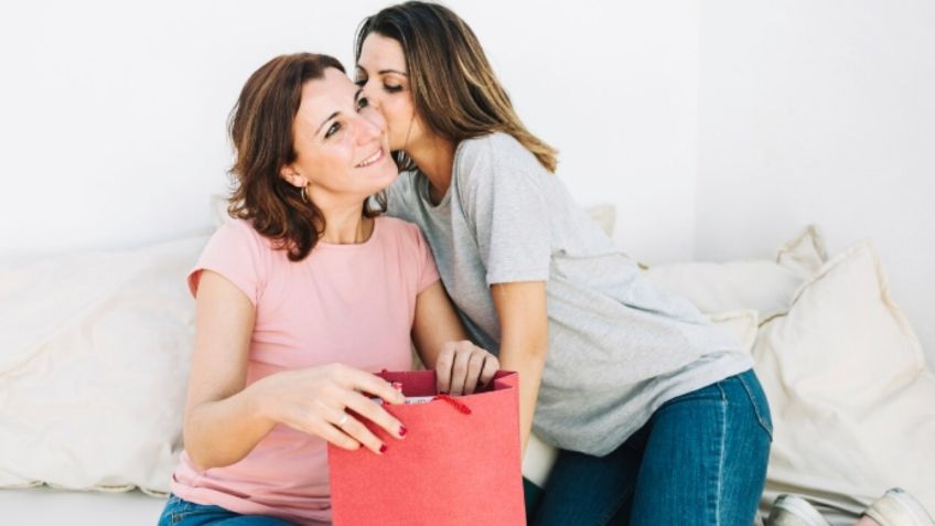 5 regalos de última hora para no dejar sin obsequio a tu mamá en el Día de las Madres