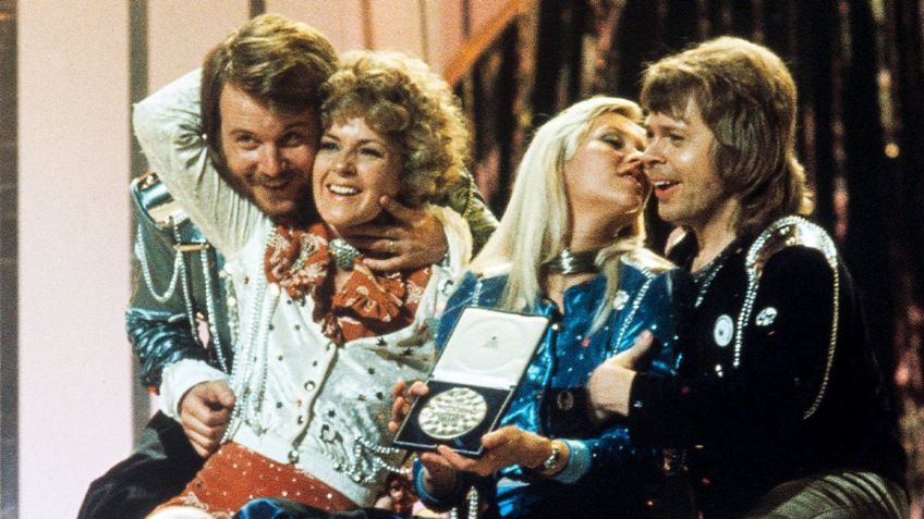 ABBA recibe condecoración del rey de Suecia por su increíble carrera musical