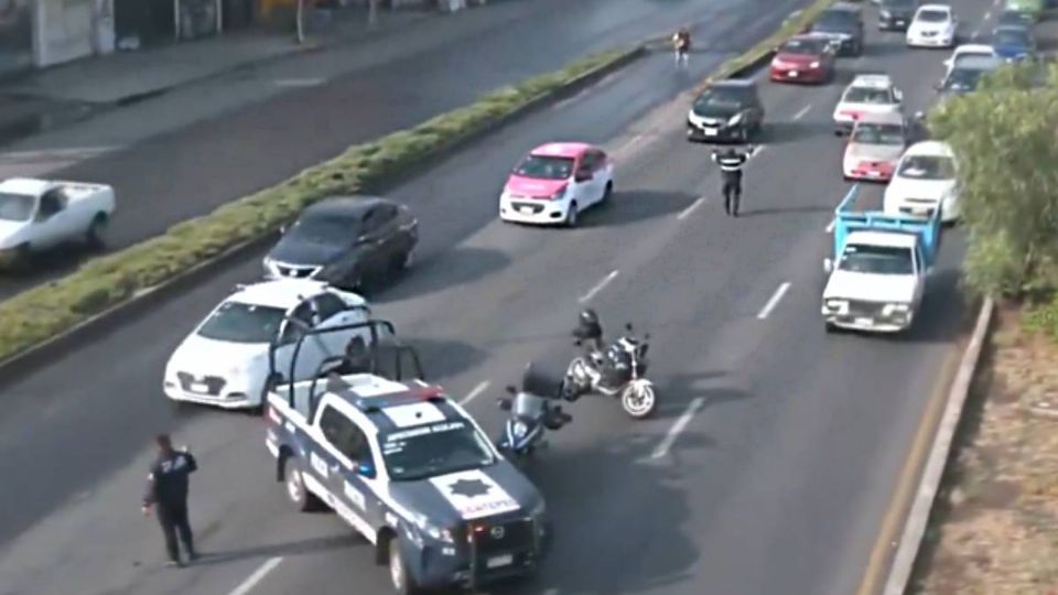 Atropellan a motociclista en avenida Central