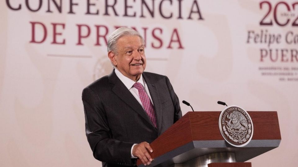 El presidente presentó el informe de la fiscalía.