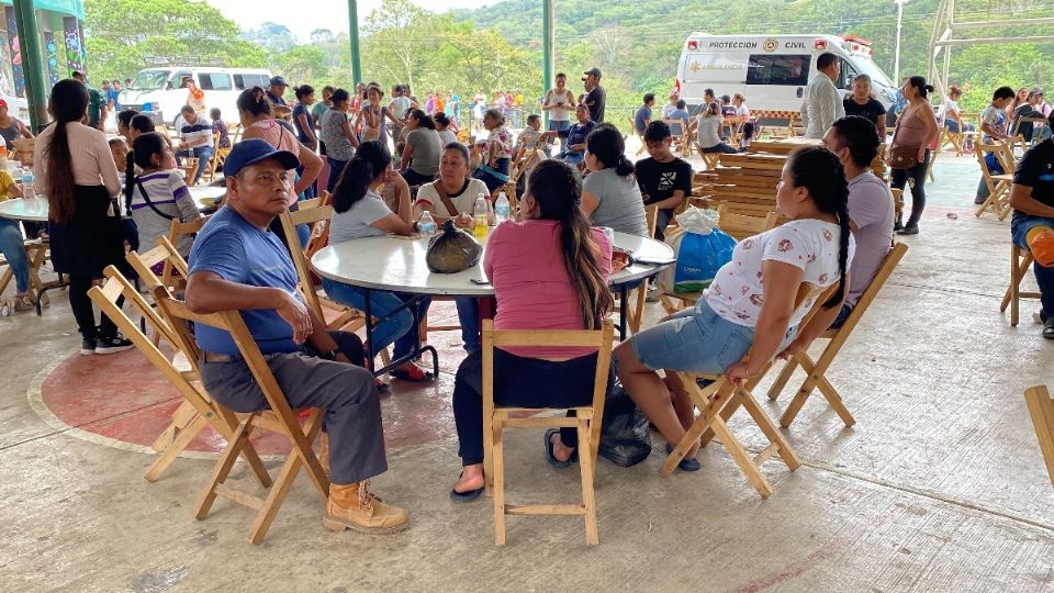 Hasta el momento, familiares, amigos y sociedad civil de Yajalón y Petalcingo arroparon a los pobladores de Tila.