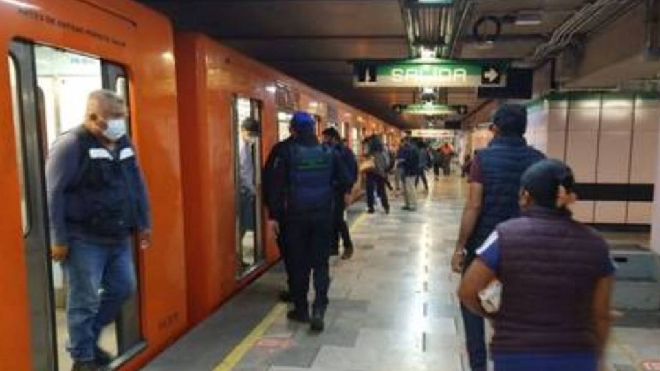 Una persona se habría arrojado a las vías del tren