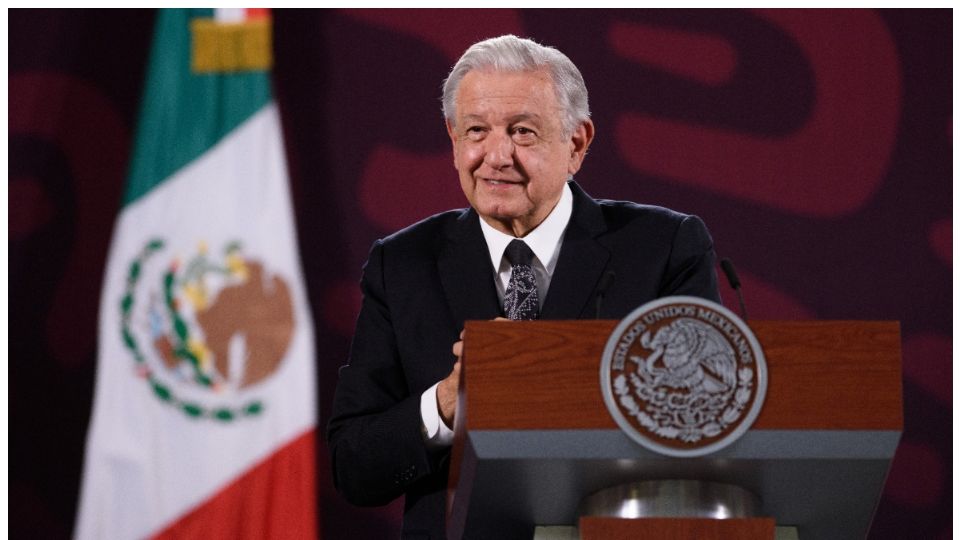 Andrés Manuel López obrador, presidente de México, ofrece su conferencia mañanera desde Palacio Nacional.