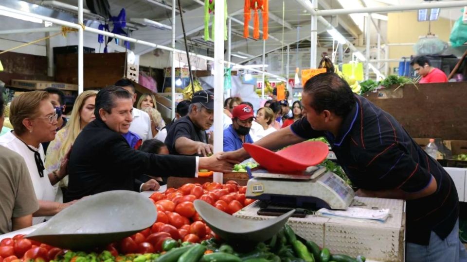 Los trabajos de mantenimiento del mercado Carmen Serdán benefician a 116 locatarios