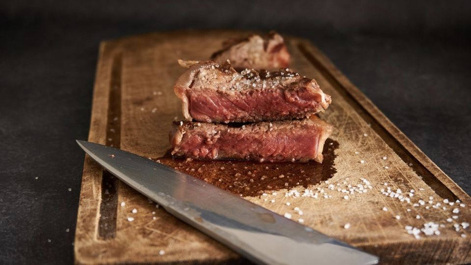 Las carnes rojas también se deben consumir con moderación.