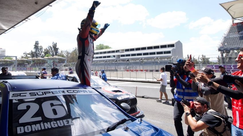 Mario Domínguez gana la Carrera GT en el Autódromo Hermanos Rodríguez