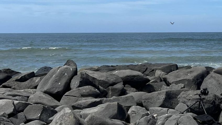 Se bañaba en el mar y es arrastrado por una ola hasta morir en Sinaloa