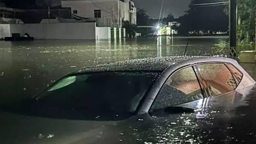 Lluvia inunda 100 calles de Chetumal; desalojan a mil 564 personas