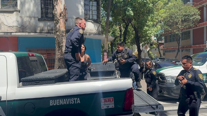 ¿Qué pasó en la colonia Tabacalera? Hay una persona muerta y dos detenidos afuera de Metro Revolución