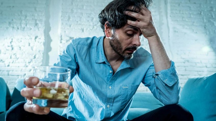 ¿Qué es el alcoholismo? Dos expertos aclaran tus dudas