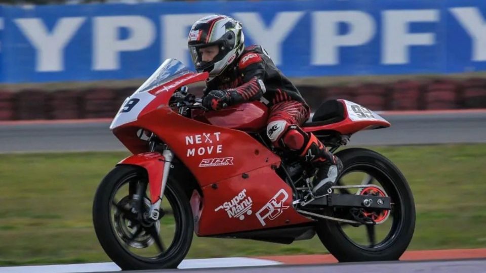 El joven piloto competía en el serial SuperBike Brasil.