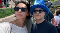 Ángela Aguilar y Christian Nodal se olvidan de la polémica y disfrutan su amor en Disney París, ¡se tomaron FOTOS con fans!