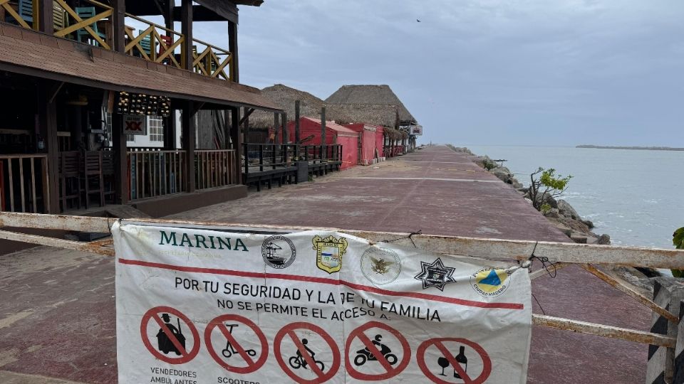 Personal de la Capitanía de Puerto mantiene cerradas las playas.