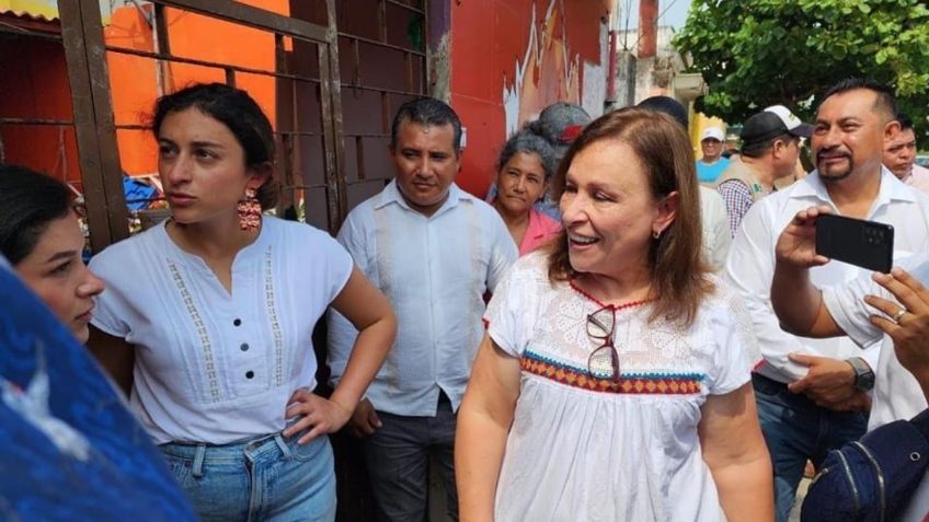 Rocío Nahle vota en Coatzacoalcos