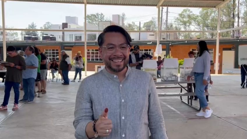 Emite Daniel Serrano su voto en Cuaititlán Izcalli