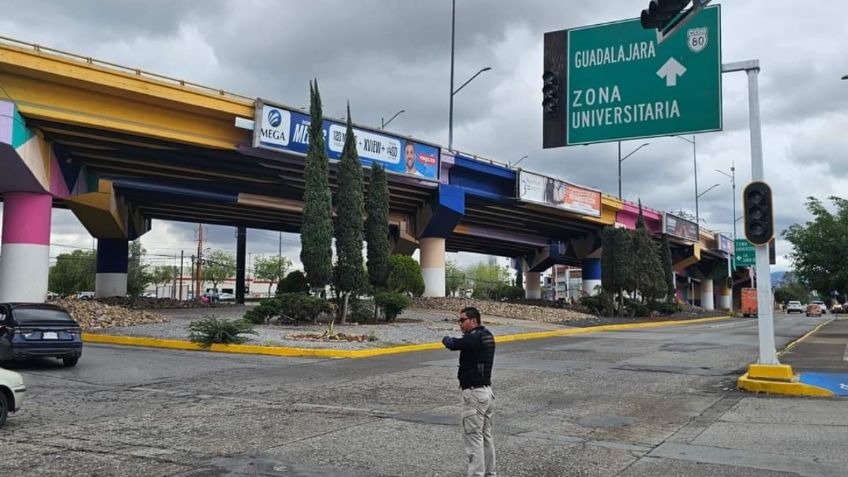 Intensas lluvias afectan obra del puente de la autopista Ciudad Valles-Rayón