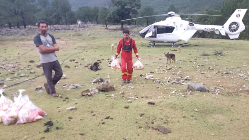 Tras paso del Huracán "Alberto", llevan vivieras a familias damnificadas en la sierra de Santiago