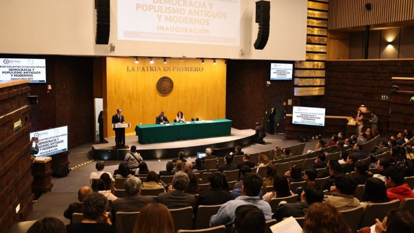 Inauguran el Tercer Encuentro de Estoicismo México en la Cámara de Diputados