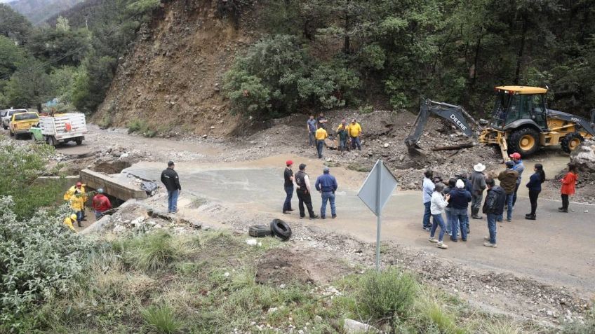 Coahuila rehabilita caminos rurales tras la tormenta “Alberto”