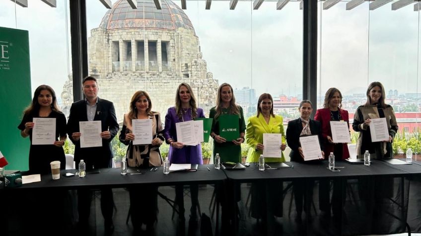 AMMJE celebra a la primera mujer presidenta de México