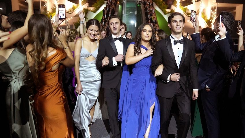 Estudiantes del Colegio Vista Hermosa celebraron su noche de graduación