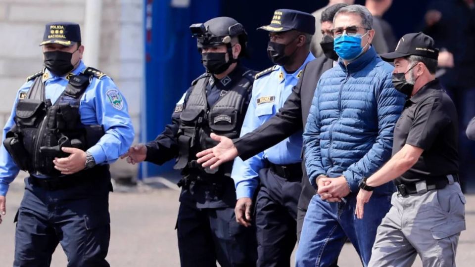 Expresidente de Honduras es condenado a 45 años de cárcel en Nueva York