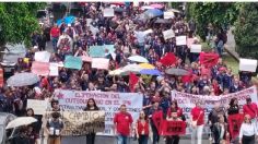 Trabajadores de limpieza realizan marcha interna en el IPN: denuncian falta de pagos