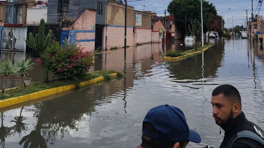 Chalco y Cuautitlán amanecen bajo el lodo y agua tras lluvias