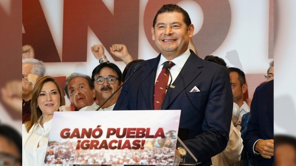 El senador con licencia lleva una amplia ventaja sobre el segundo lugar.