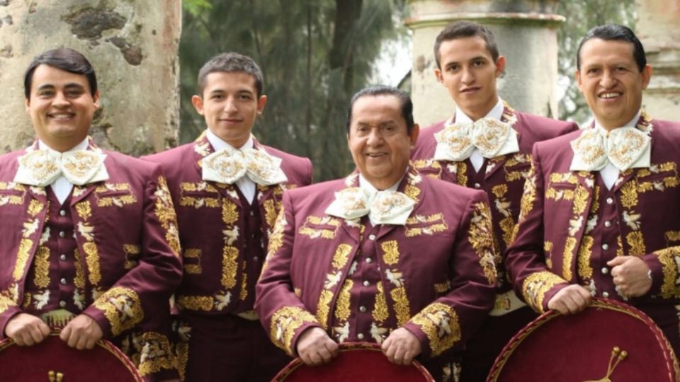 Mariachi Gama 1000 dejaron de trabajar con Luis Miguel porque es “muy exigente”