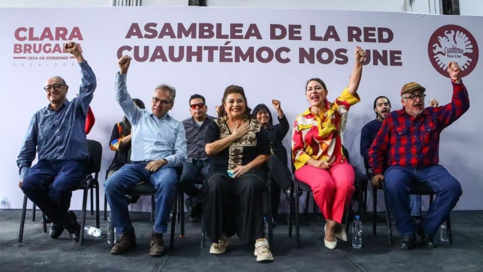 Clara Brugada en la asamblea de la 'Red Cuauhtémoc Nos Une'