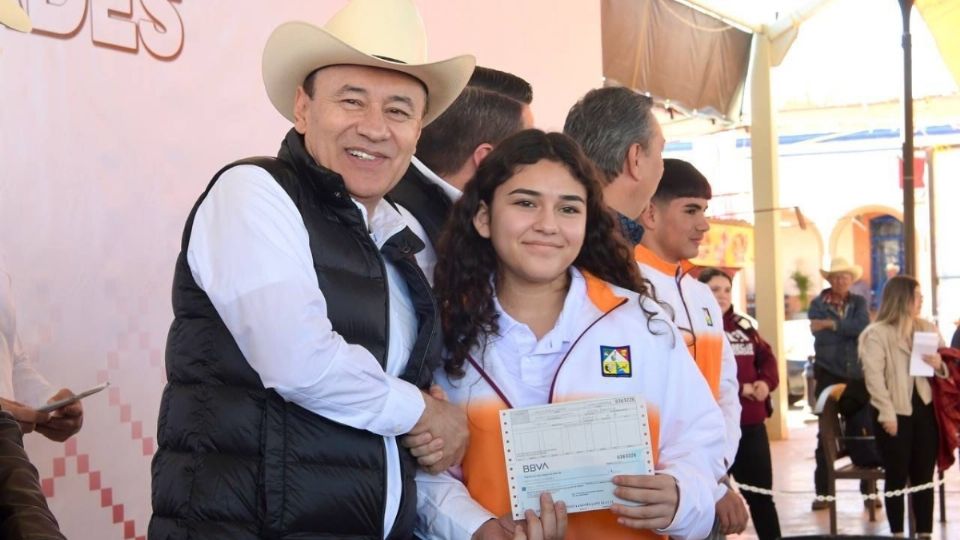 Uno de los programas estelares en la administración del gobernador Durazo Montaño ha sido el programa Becas Sonora de Oportunidades.