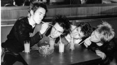 God Save the Queen: la historia del emblemático disco de Sex Pistols que hizo temblar a la sociedad y la monarquía