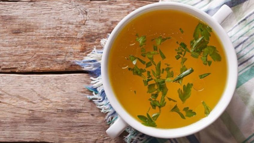 Caldo de huesos, prepáralo para obtener una buena cantidad de colágeno puro y lucir una piel radiante y saludable