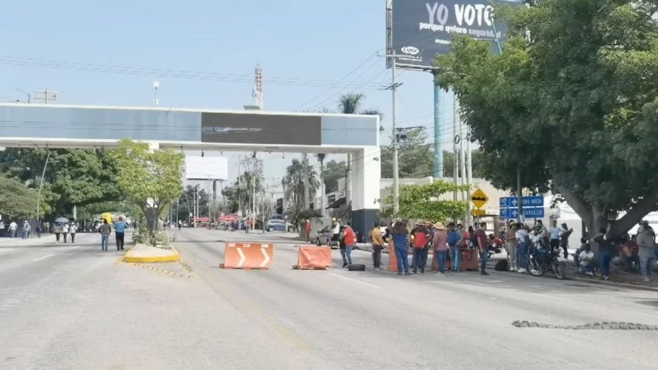 Bloqueos en entradas y salidas de Tuxtla Gutierrez