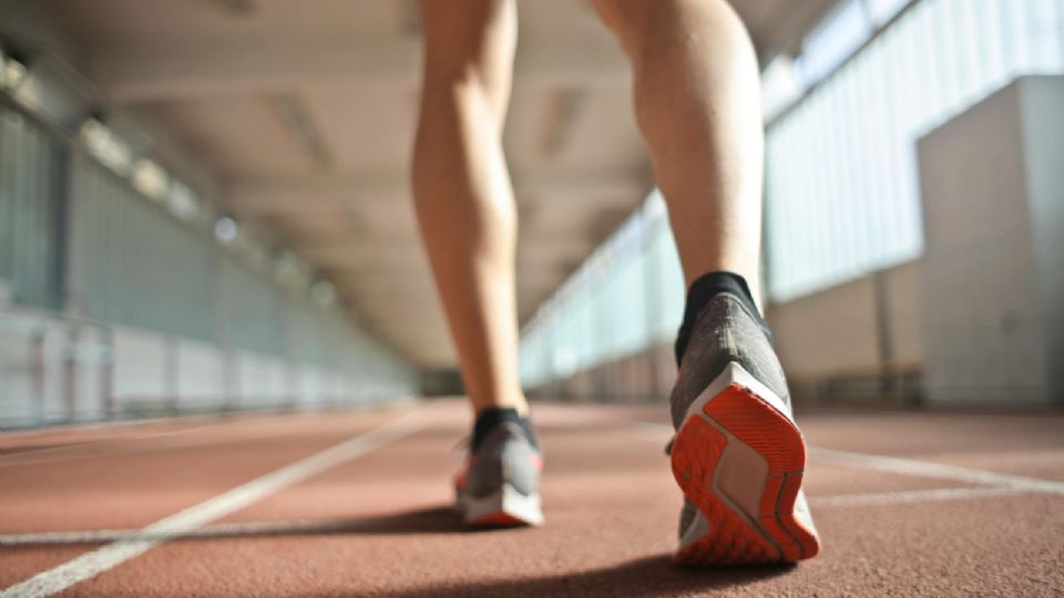 Un balance entre rendimiento, calidad y comodidad es lo ideal en el calzado deportivo.