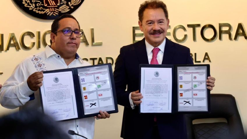 Ignacio Mier recibe constancia de senador electo