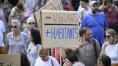 ¿Por qué los barceloneses están en contra de los turistas que visitan la ciudad?