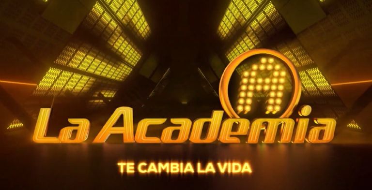 la academia desmaya alumno