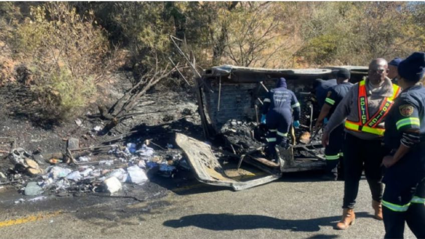 Tragedia en carretera: autobús escolar pierde el control y mueren 12 niños