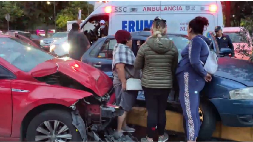 Dos personas quedan prensadas tras aparatoso choque en la GAM