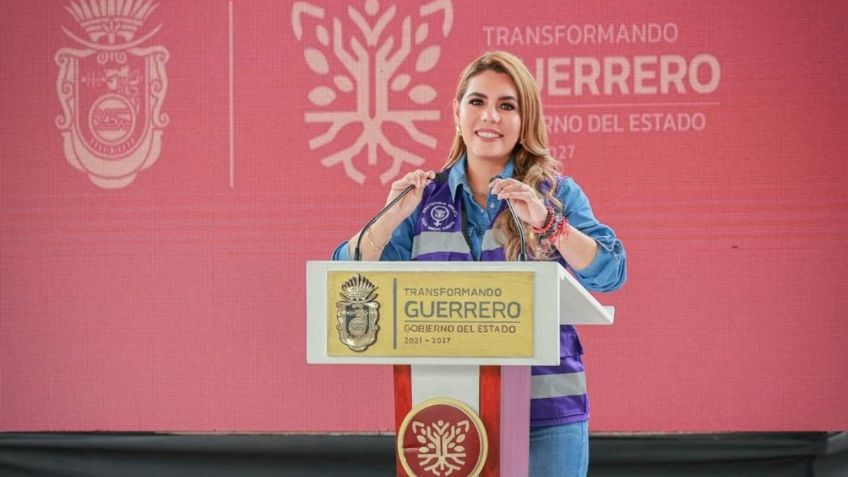 "La mejor inversión es apostar por el desarrollo y bienestar de las mujeres y de sus hijos": Evelyn Salgado