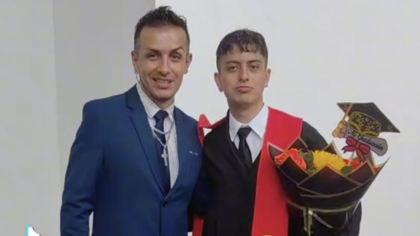 “No estamos en un funeral”, hombre felicita a su hijo en su graduación y lo abuchean