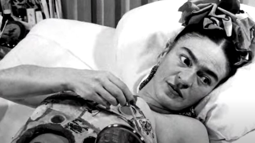 La muerte de Frida Kahlo no fue primera plana, una bandera impidió que la destacaran