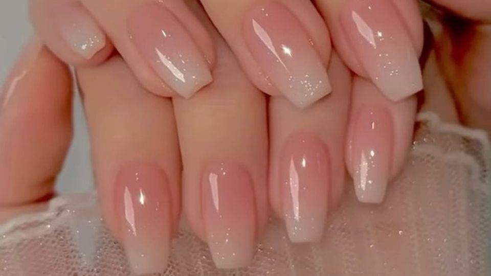 Uñas acrílicas: 3 diseños de manicura ideales para lucir este verano. Fuente: Pinterest