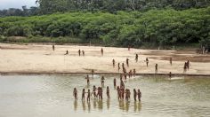 La tribu aislada más grande del mundo emergió de forma inédita de la Amazonia y ésta es la oscura razón