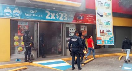 Reportan incendios en tiendas de conveniencia y vehículos en Uruapan